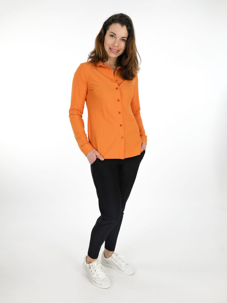 angelle-milan-travel-blouse-in-basic-oranje-exclusive