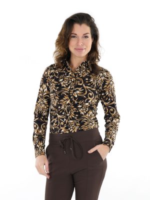 dark-brown-travelstof-blouse-met-zwarte-kaleidoscoop-print-van-mi-piace