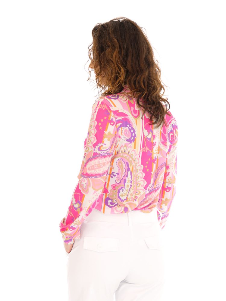 blouse-van-travelstof-in-roze-paisley-print-van-angelle-milan