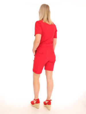 mi-piace-tailleband-jumpsuit-van-travelstof-in-summer-red
