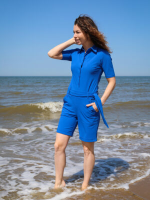 zomer-jumpsuit-in-royal-blue-van-mi-piace-egale-travelstof