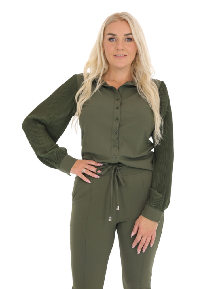 egale-groene-travelstof-blouse-met-plisse