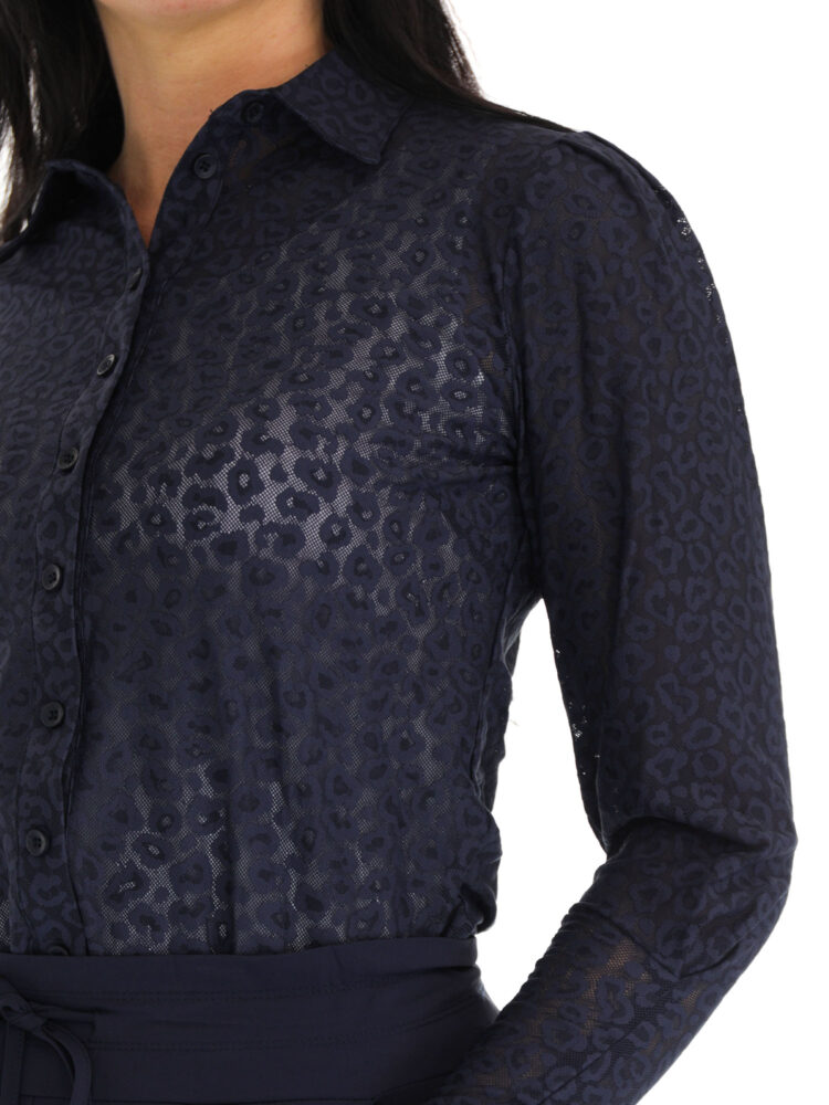 mi-piace-kanten-travel-blouse-in-donker-blauw-met-leopard-motief