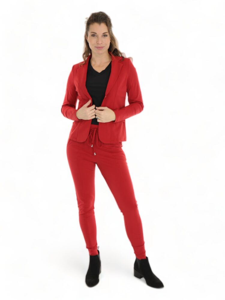 mi-piace-regular-travelstof-broek-in-egaal-rood-202134