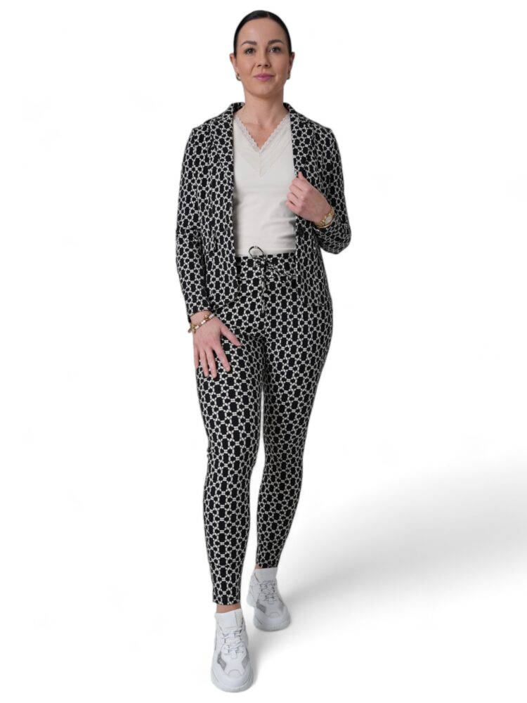 slimfit-broek-van-mi-piace-met-een-dotted-print