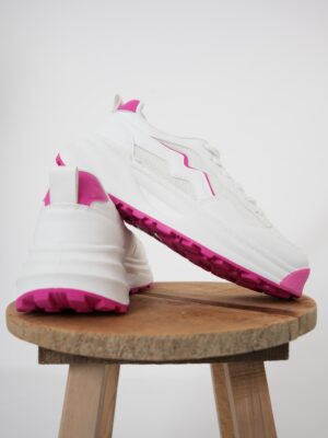 sneaker-wit-roze
