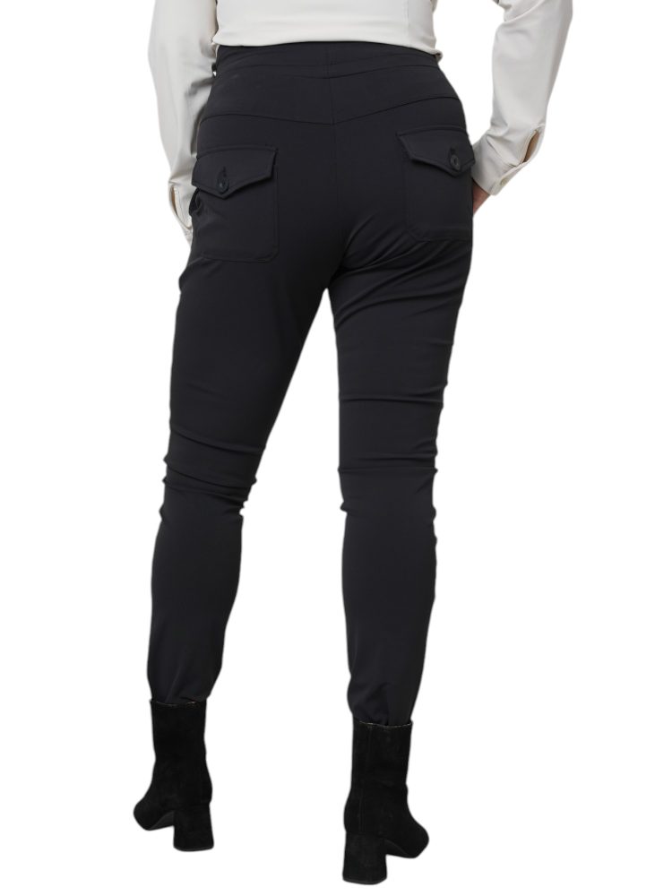 202521-zwart-slimfit-broek